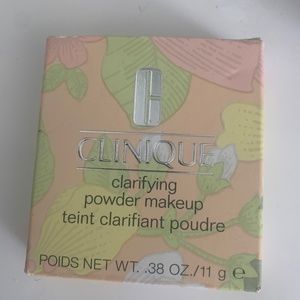 Clinique clarifying powder. 05